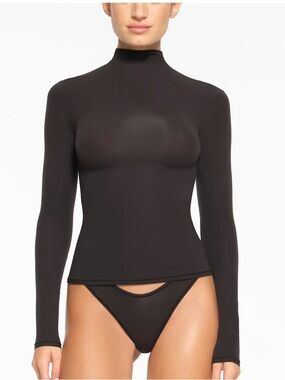 SKIMS Black Long-Sleeve Turtleneck Top